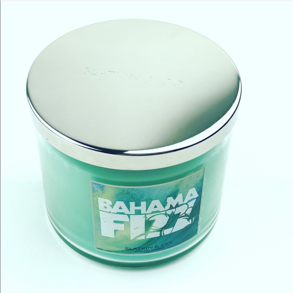 Bath & Body Works 3 wick Candle Bahama Fizz - Picture 2 of 4